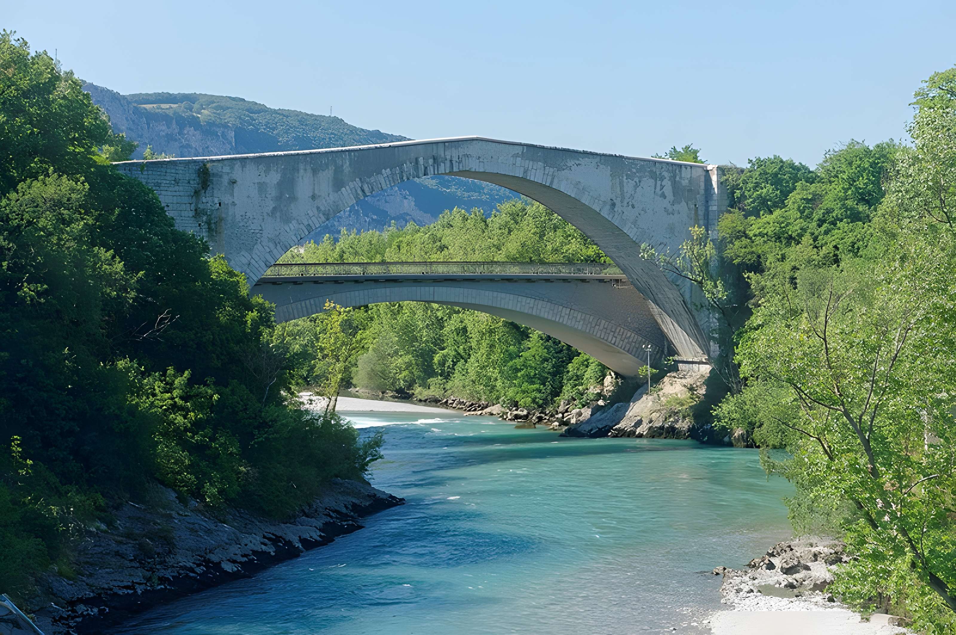 Pont Lesdiguières sur le Drac à Claix