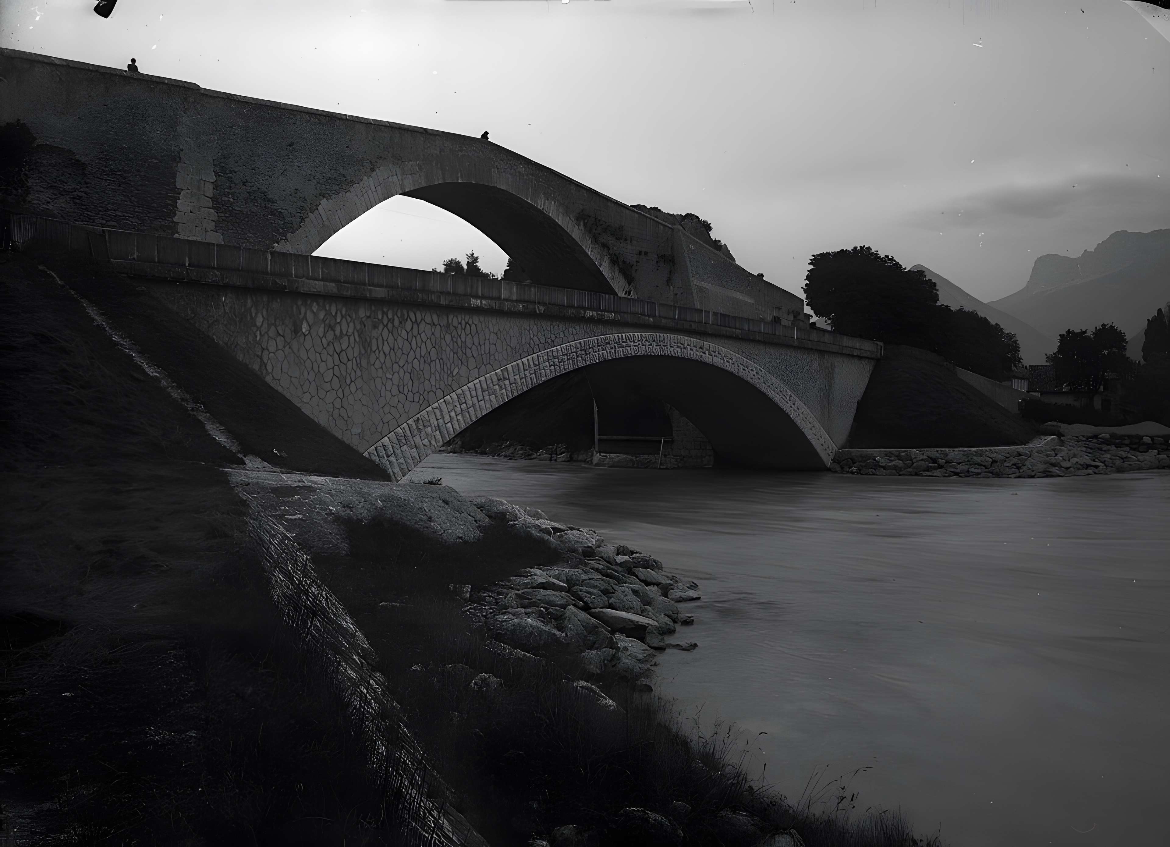Pont Lesdiguières sur le Drac à Claix