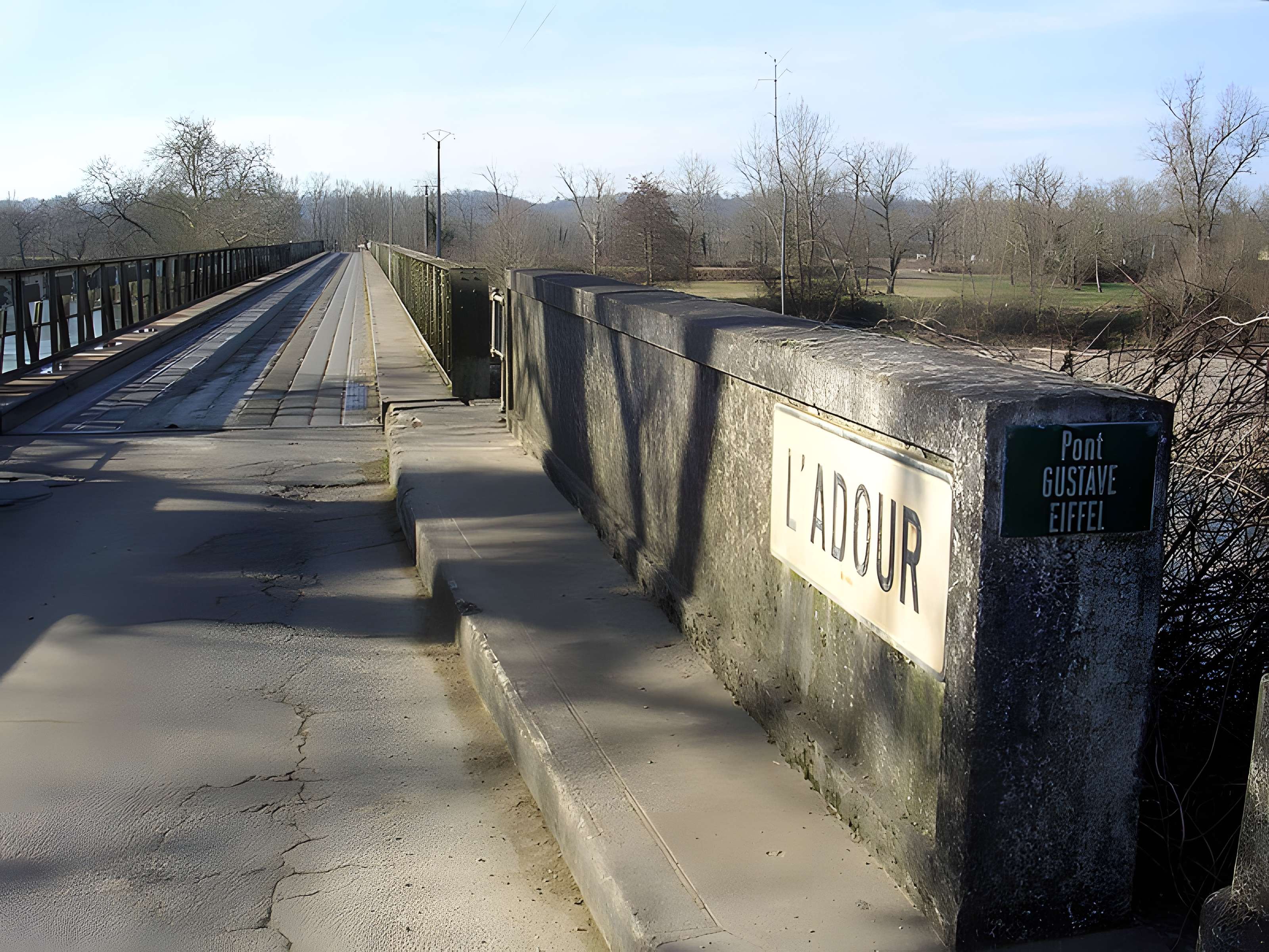 Pont métallique sur l'Adour de Cazères-sur-l'Adour