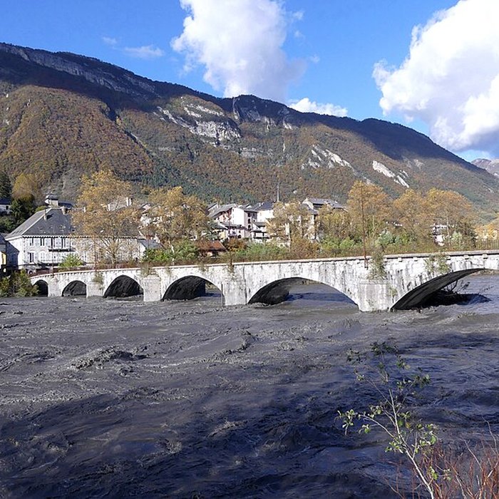 Photo de Pont Morens également sur commune de Montmélian