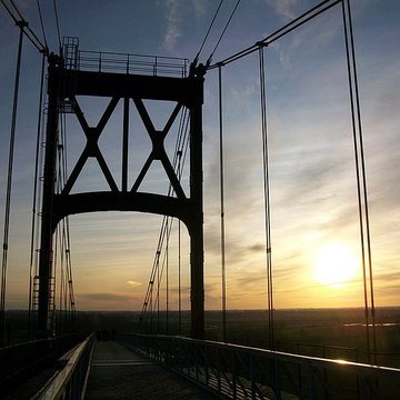 Pont suspendu de Tonnay-Charente