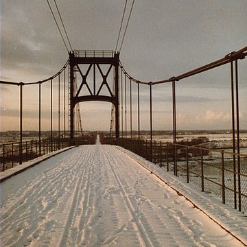 Pont suspendu de Tonnay-Charente