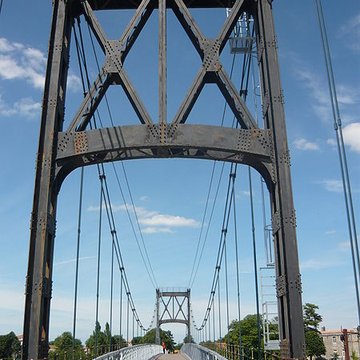Pont suspendu de Tonnay-Charente