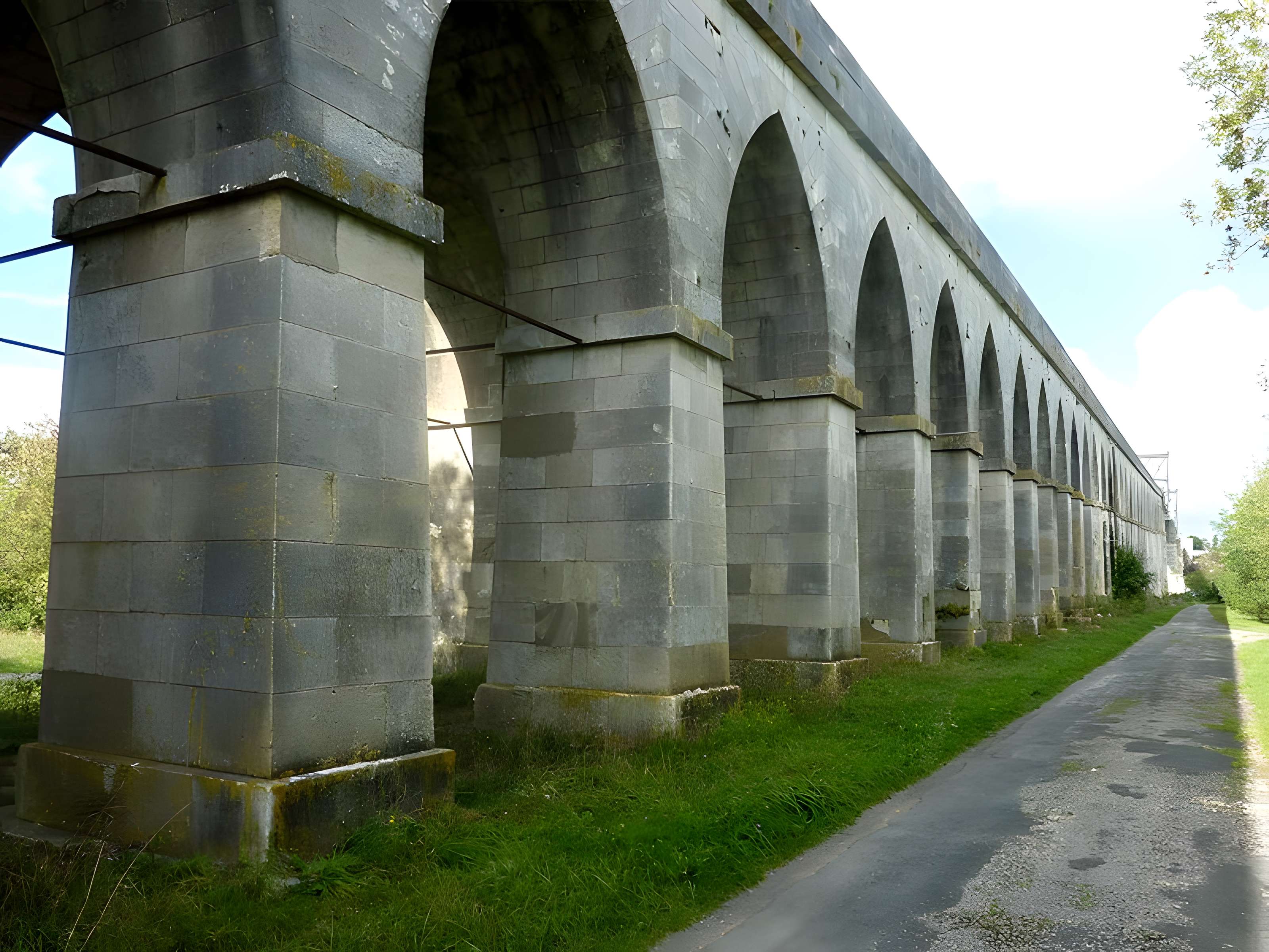 Pont suspendu de Tonnay-Charente