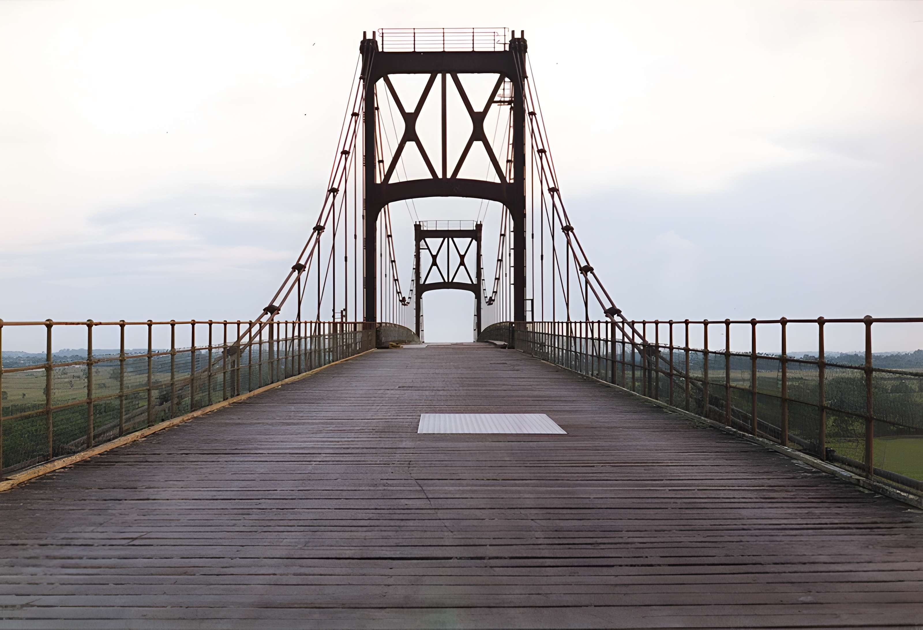 Pont suspendu de Tonnay-Charente
