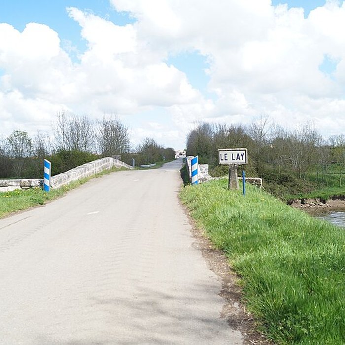 Photo de Deux ponts du Port-La-Claye sur la rivière Le Lay également sur communes de La Claye, Curzon, Saint-Cyr-en-Talmondais