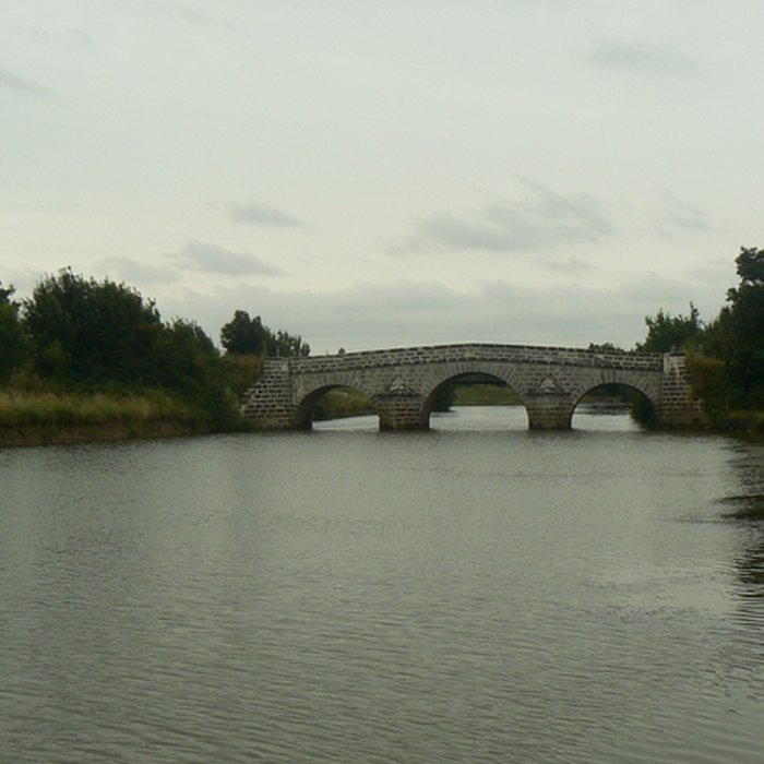 Photo de Deux ponts du Port-La-Claye sur la rivière Le Lay également sur communes de La Claye, Curzon, Saint-Cyr-en-Talmondais