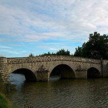 Ponts du Port-la-Claye à Curzon
