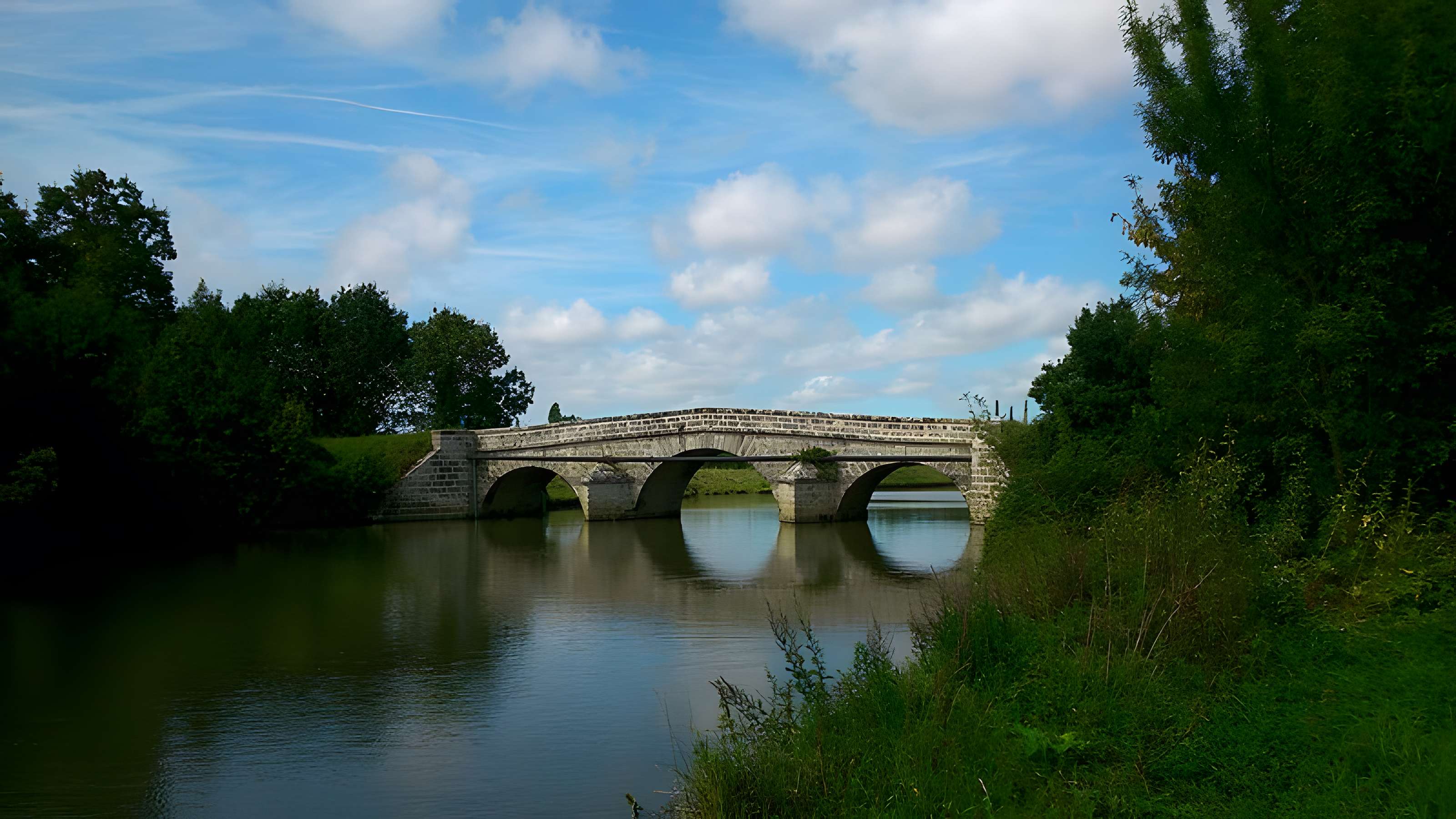 Ponts du Port-la-Claye à Curzon