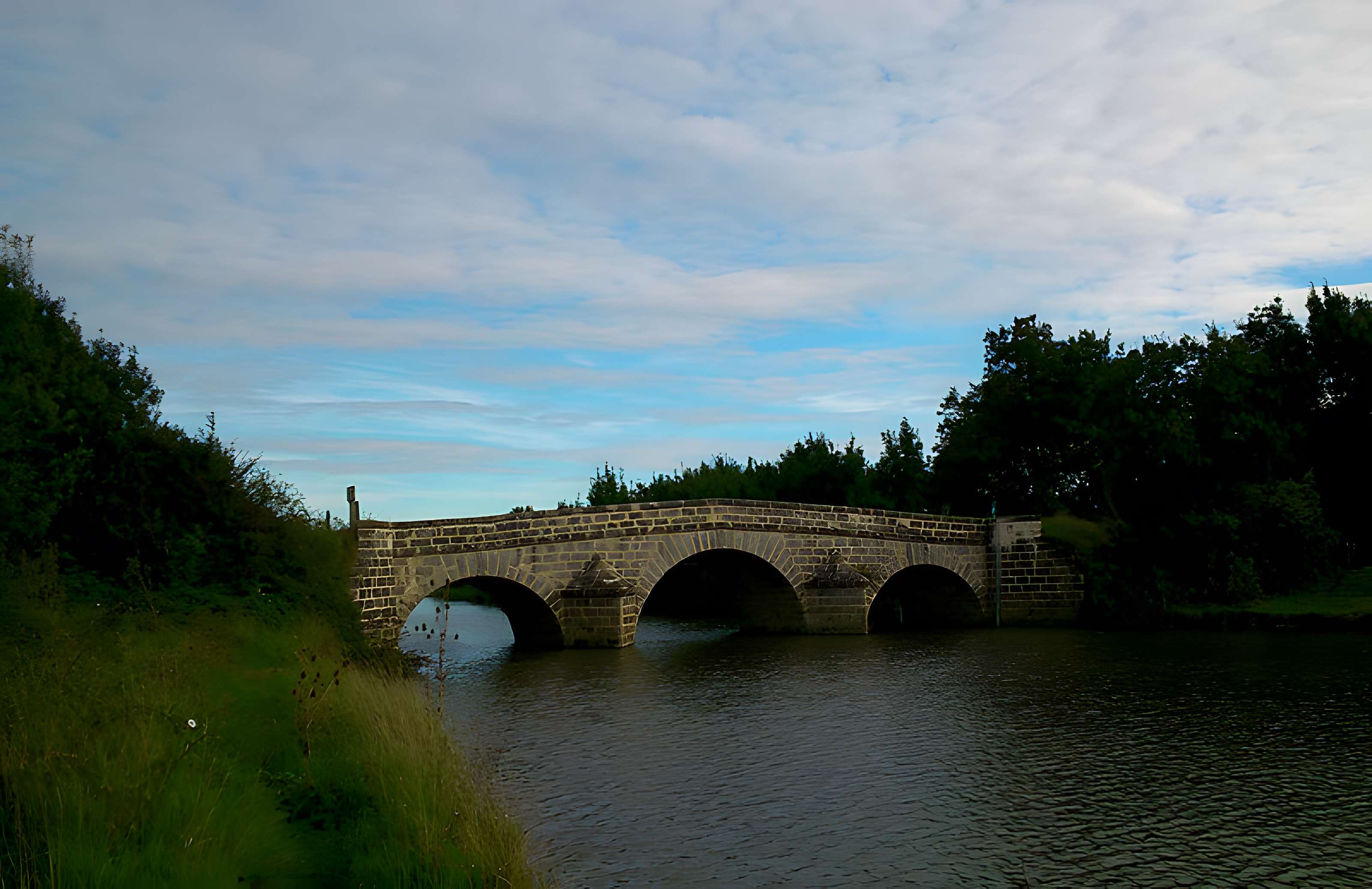 Ponts du Port-la-Claye à Curzon