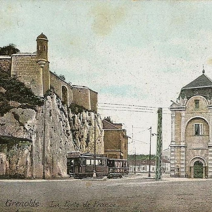 Photo de Pavillon de la Porte de France