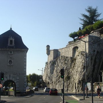Pavillon de la Porte de France