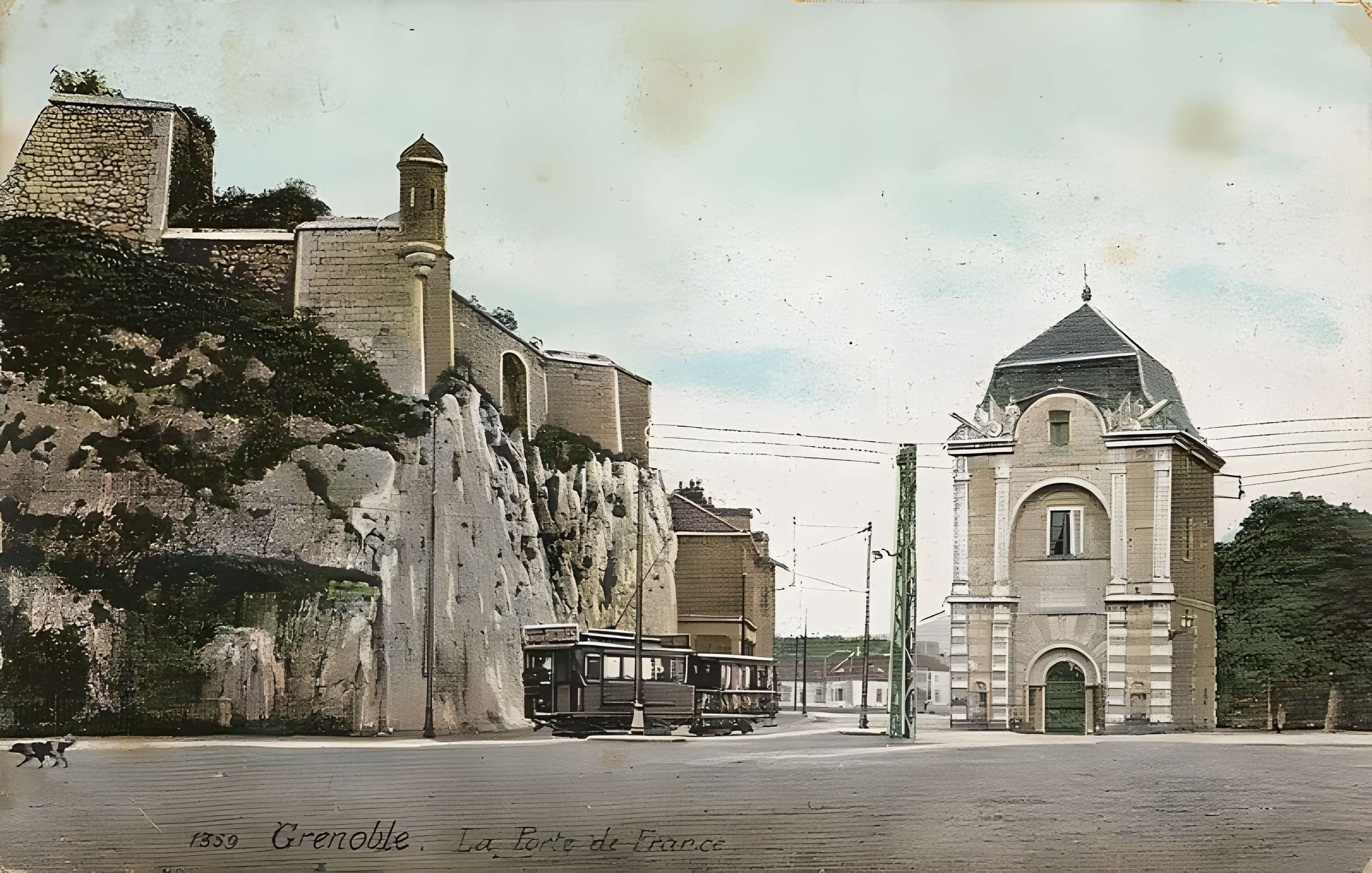 Pavillon de la Porte de France