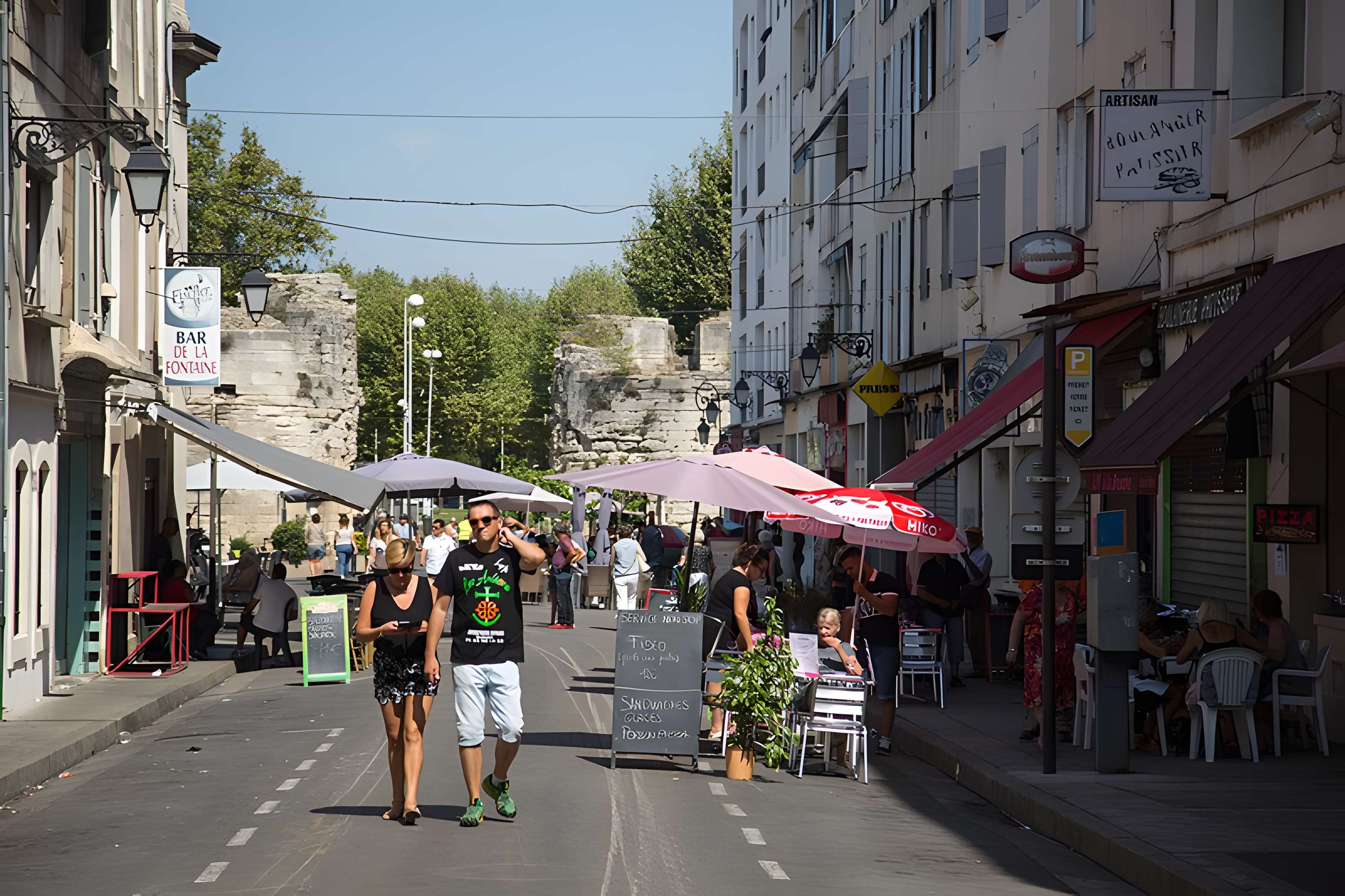 Porte de la Cavalerie d'Arles