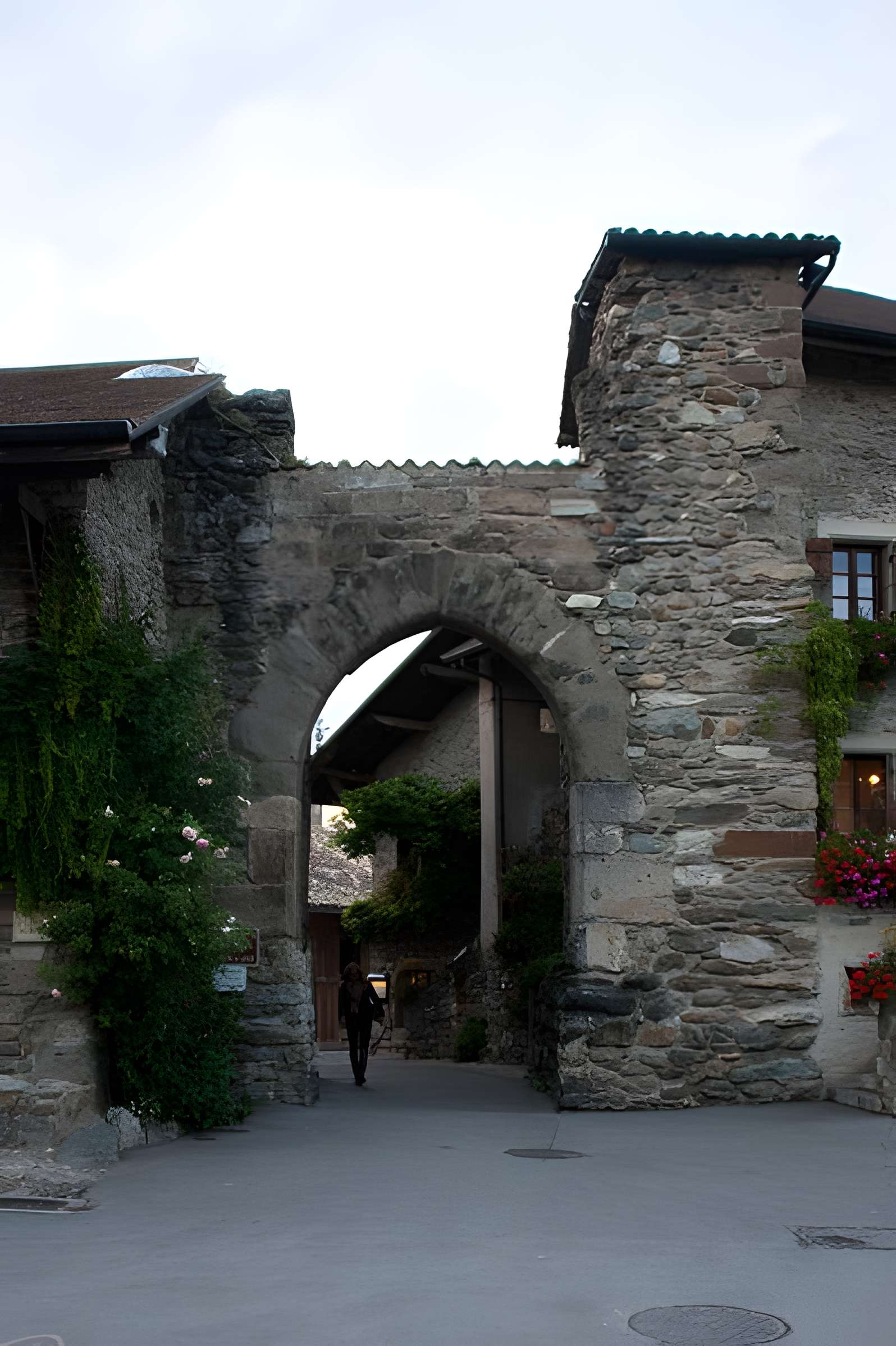 Porte de Thonon à Yvoire 