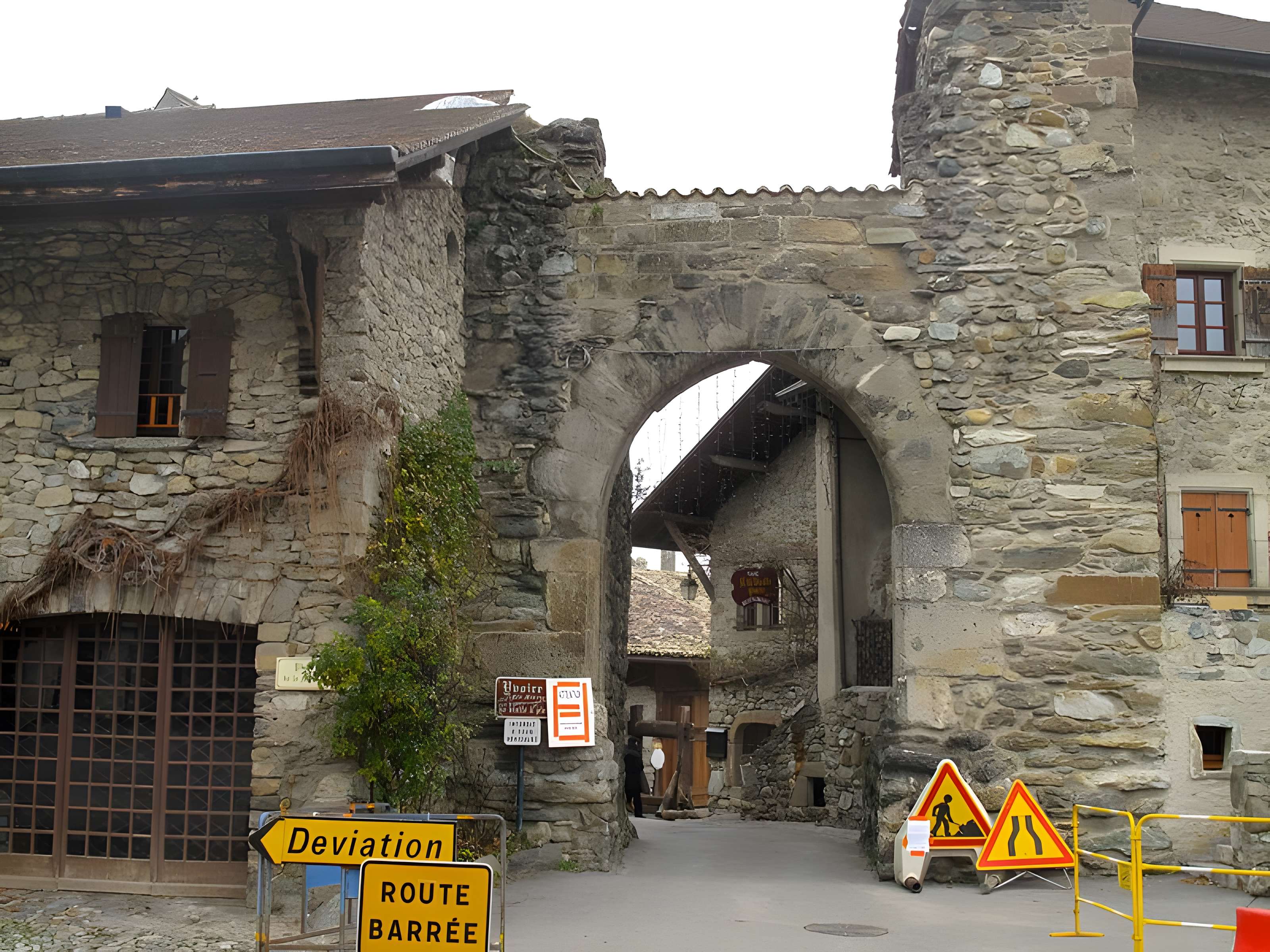 Porte de Thonon à Yvoire