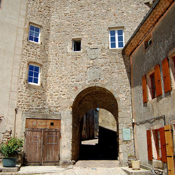 Photo de Porte de ville de Chalencon