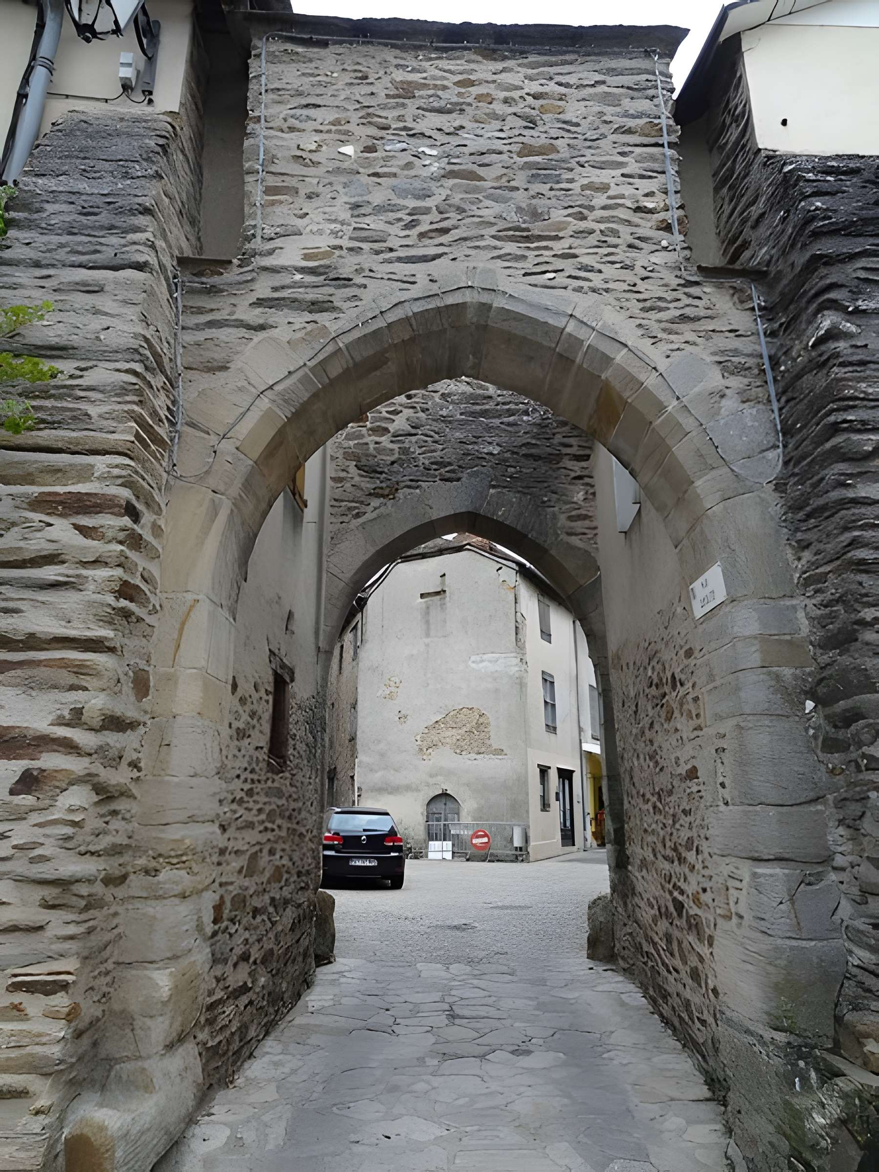 Porte des Anglais de Naucelle 