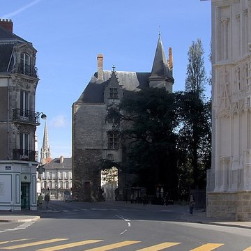Porte Saint-Pierre de Nantes