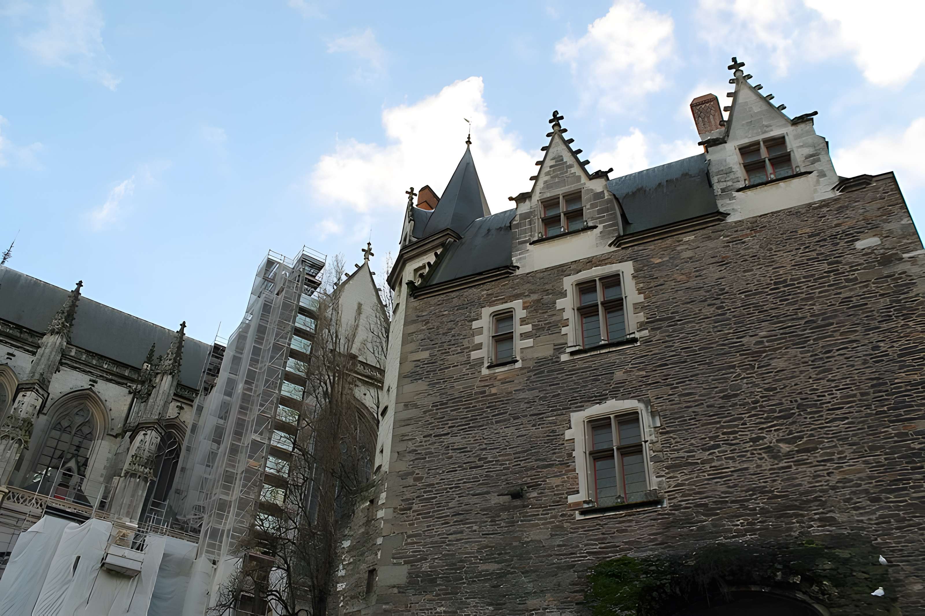 Porte Saint-Pierre de Nantes