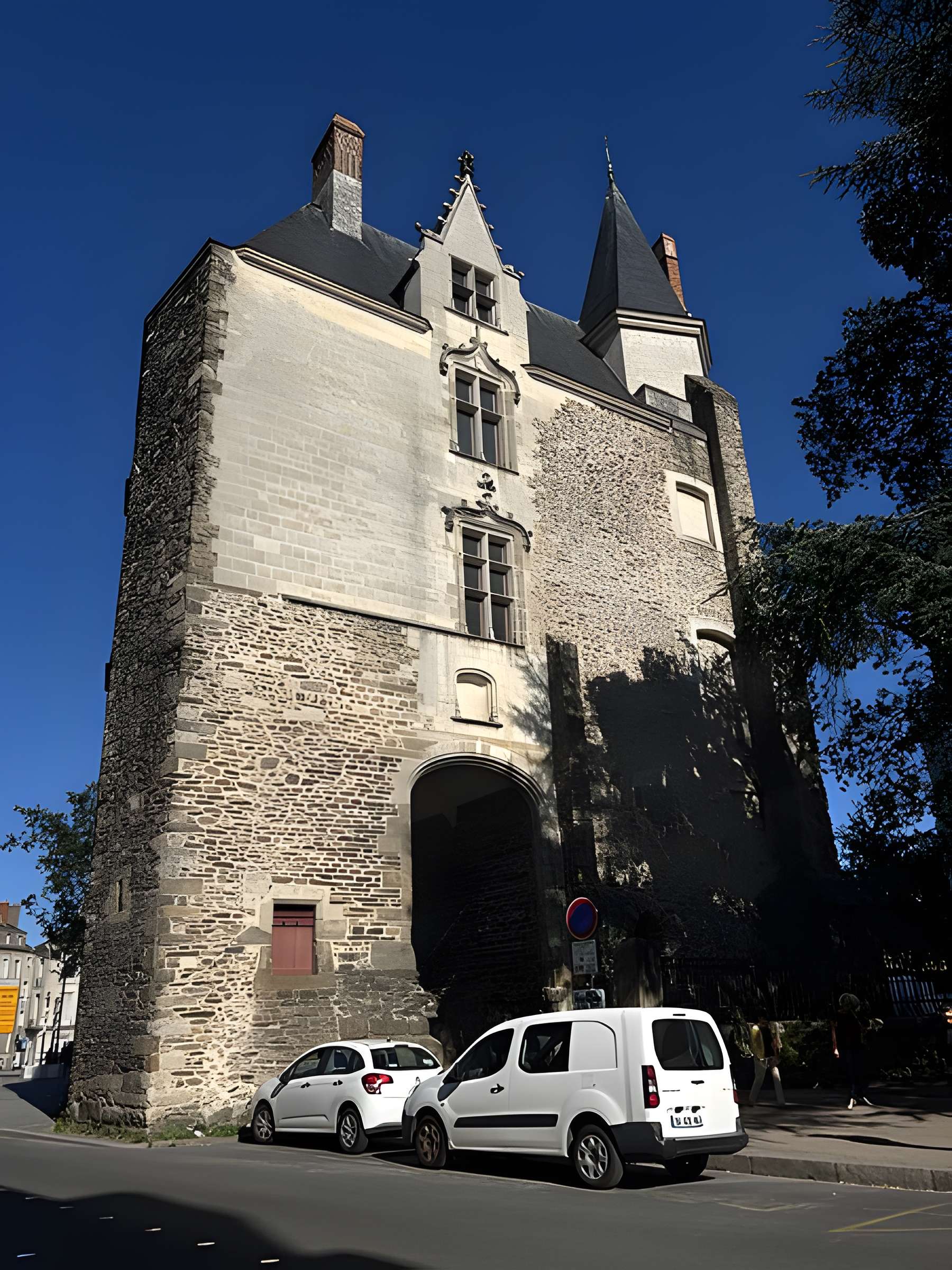 Porte Saint-Pierre de Nantes