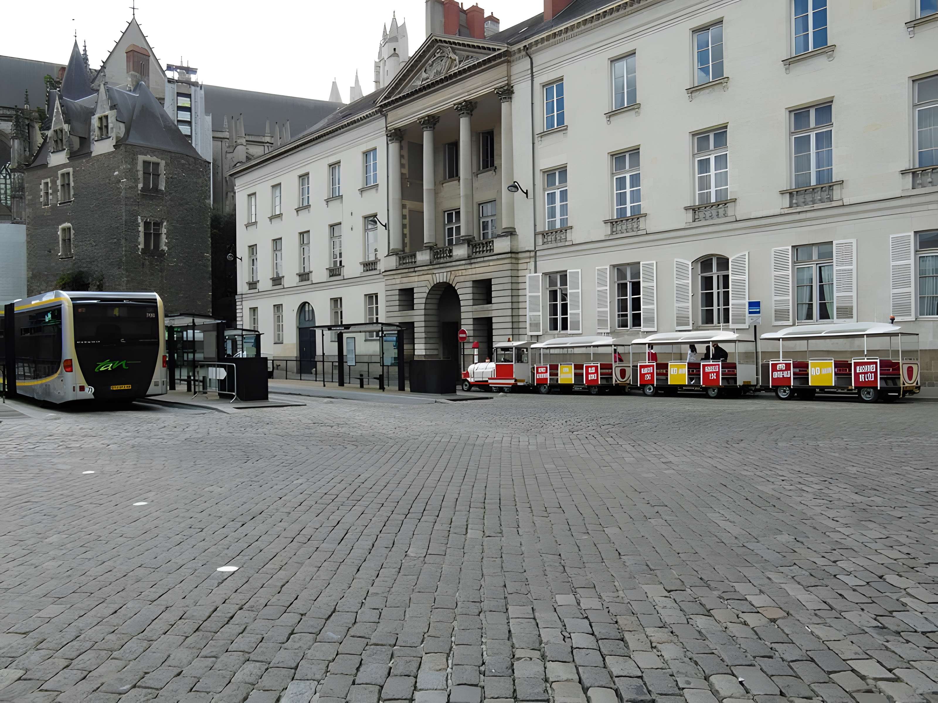 Porte Saint-Pierre de Nantes