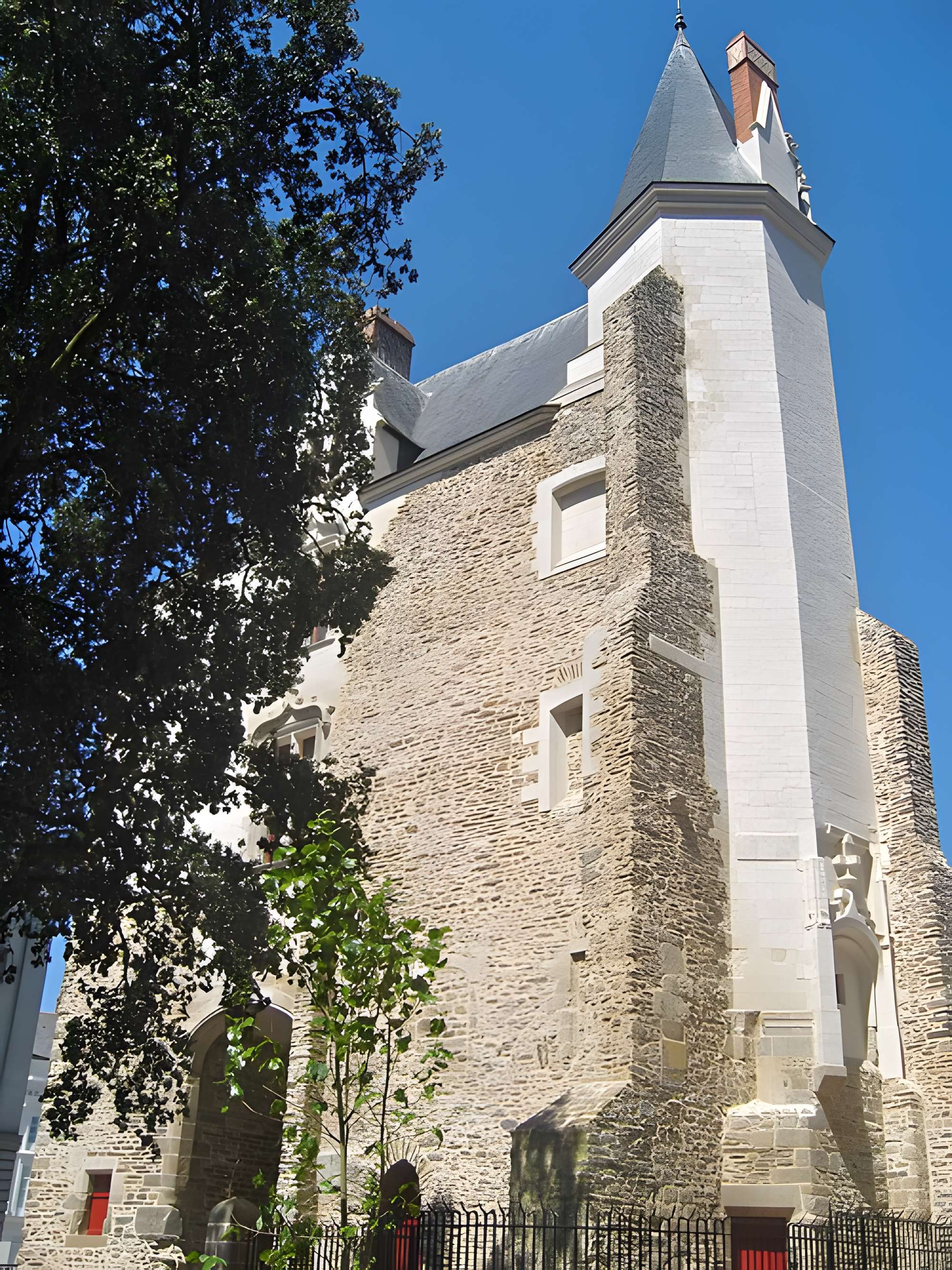 Porte Saint-Pierre de Nantes