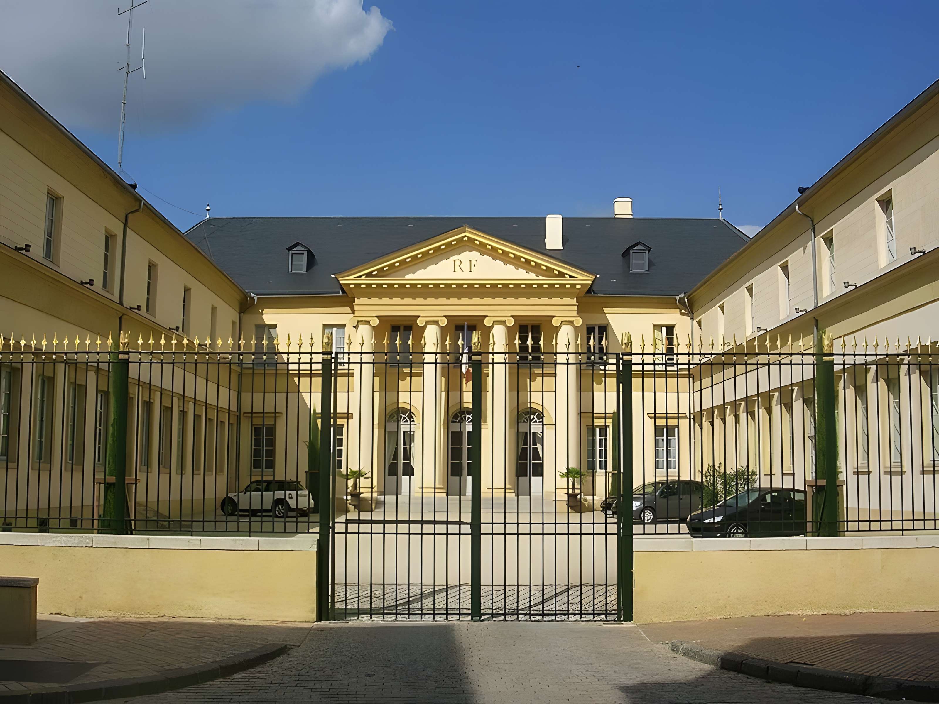 Préfecture des Landes à Mont-de-Marsan 