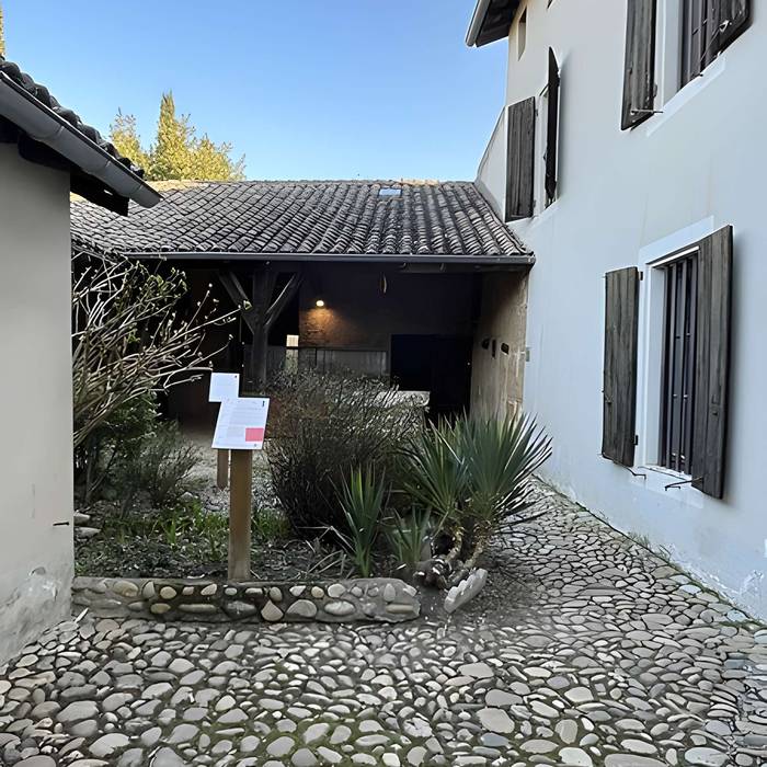 Photo de Presbiterio del parroco di Ars in Ars-sur-Formans