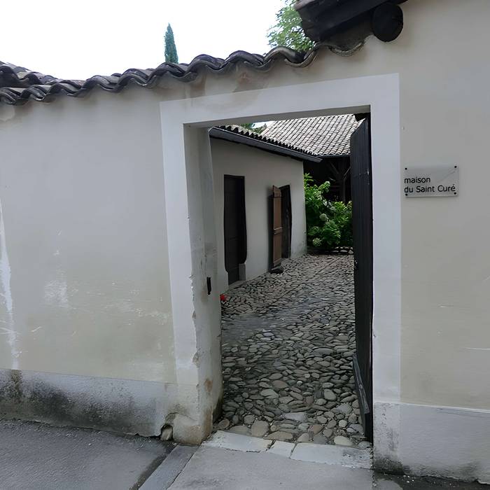 Photo de Presbiterio del parroco di Ars in Ars-sur-Formans