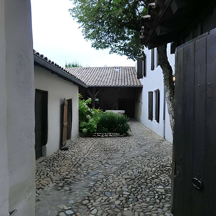 Photo de Presbiterio del parroco di Ars in Ars-sur-Formans