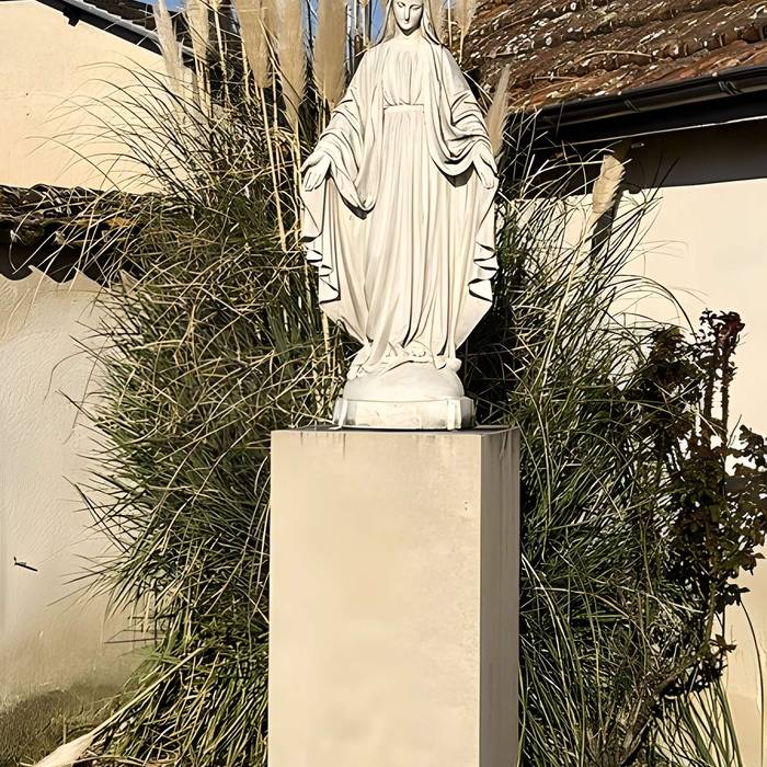 Photo de Presbiterio del parroco di Ars in Ars-sur-Formans