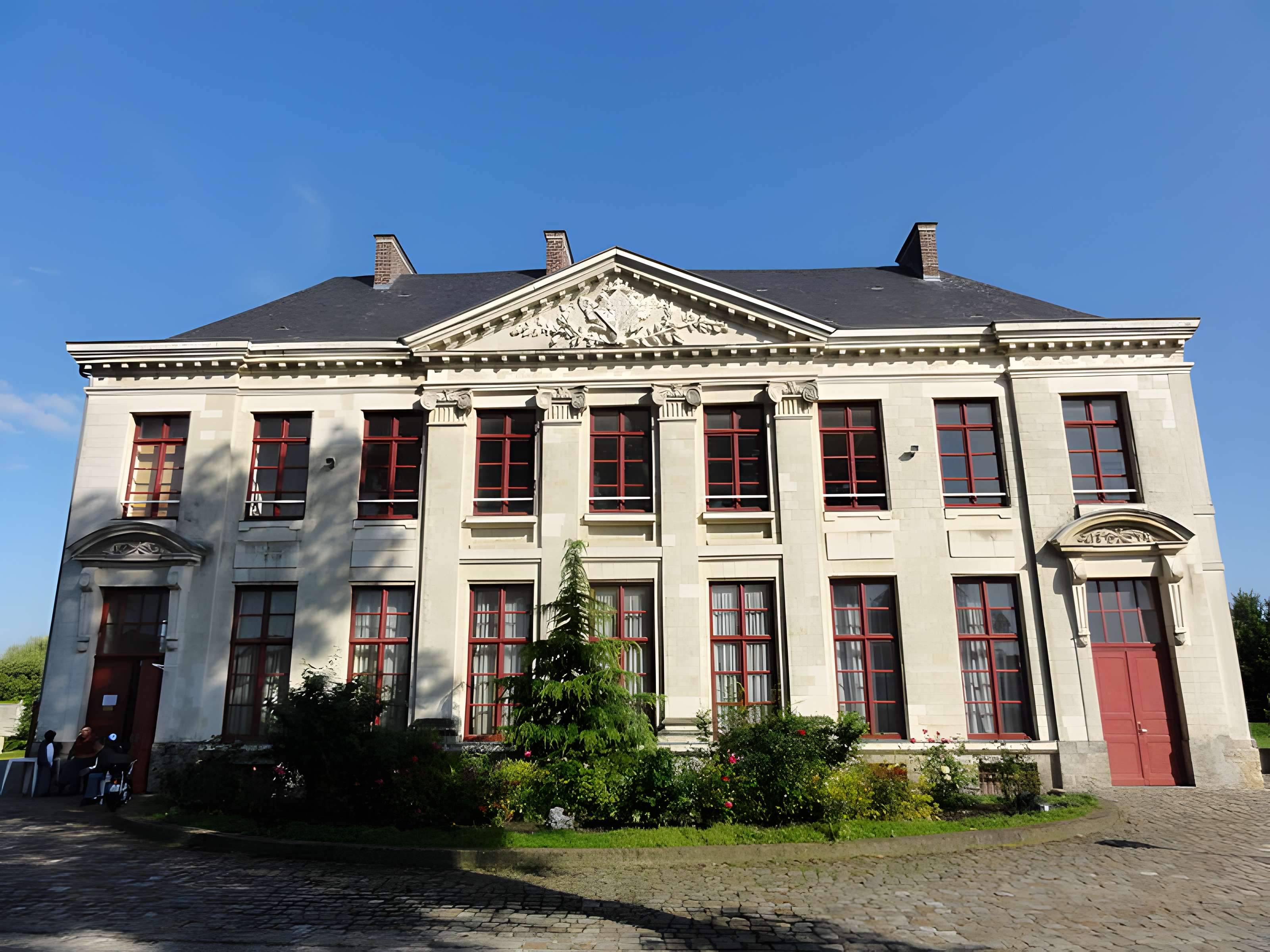 Prieuré Beaurepaire de Somain