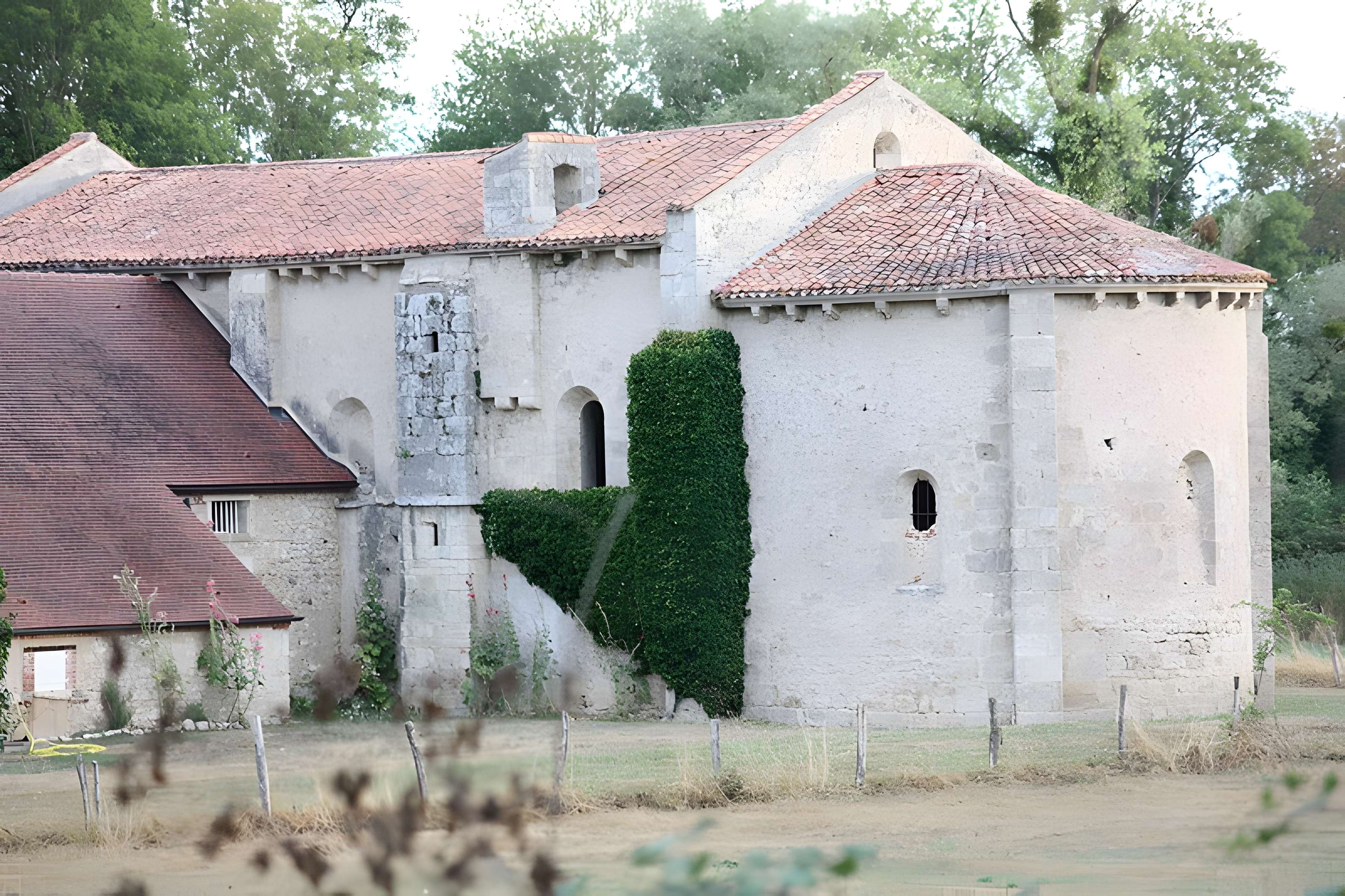 Prieuré d'Aubeterre