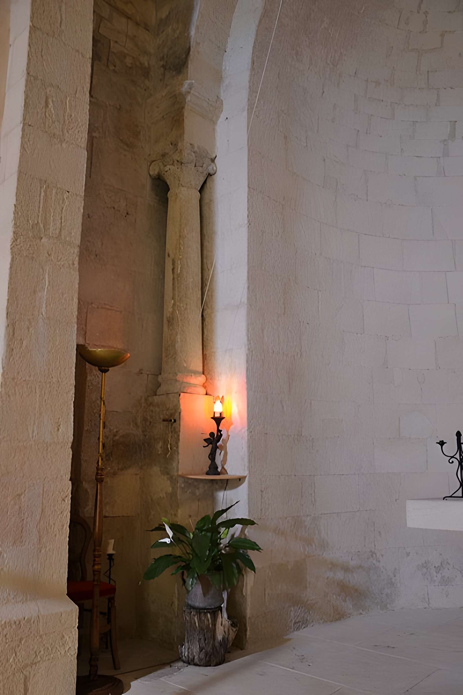 Prieuré de Châteauneuf