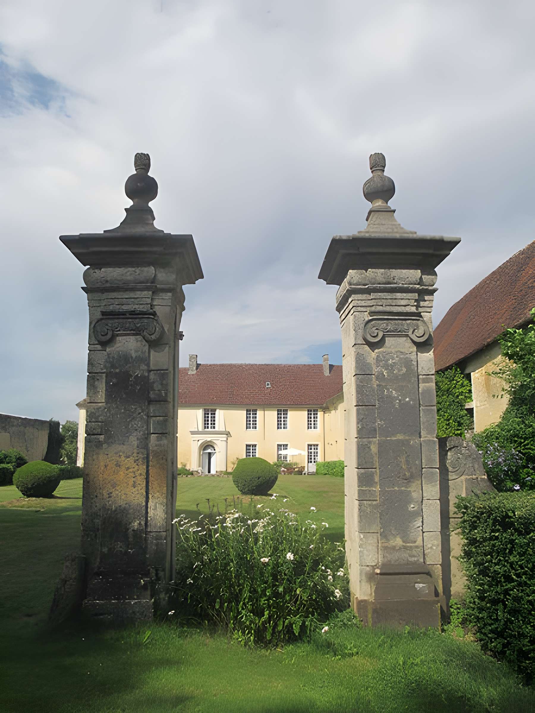 Ancien prieuré de Chènegallon