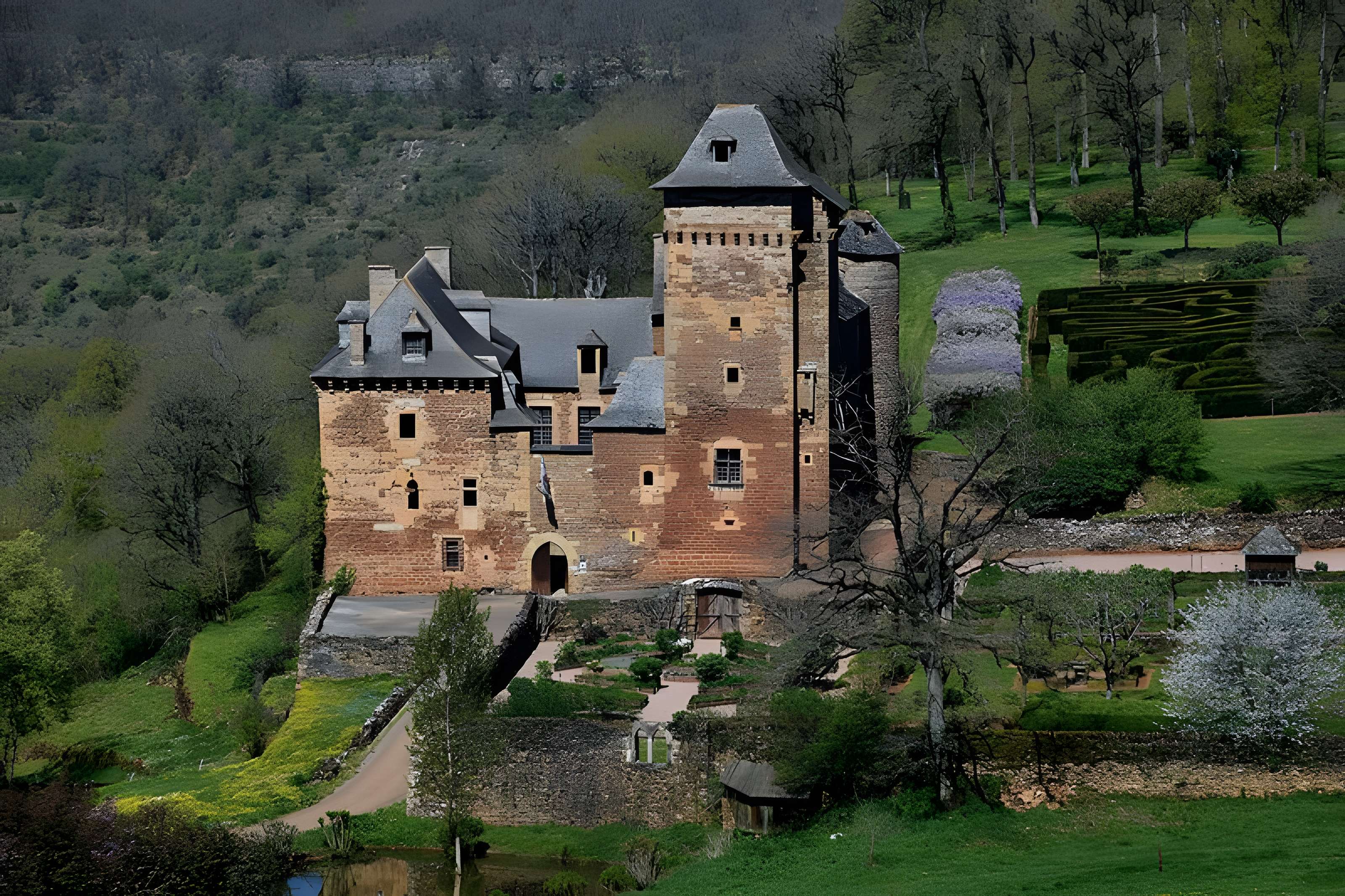 Château du Colombier à Salles-la-Source