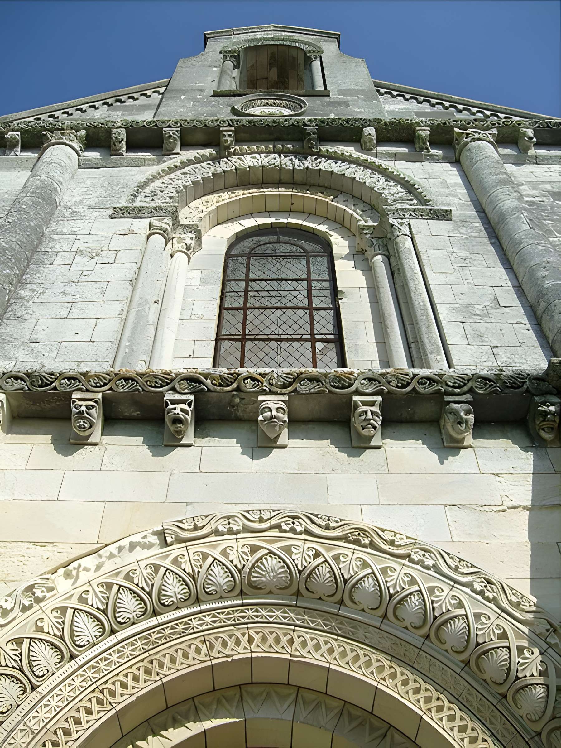 Prieuré de Sainte-Gemme