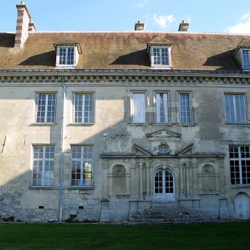 prieure d oulchy le chateau