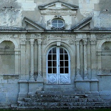 Prieuré dOulchy-le-Château