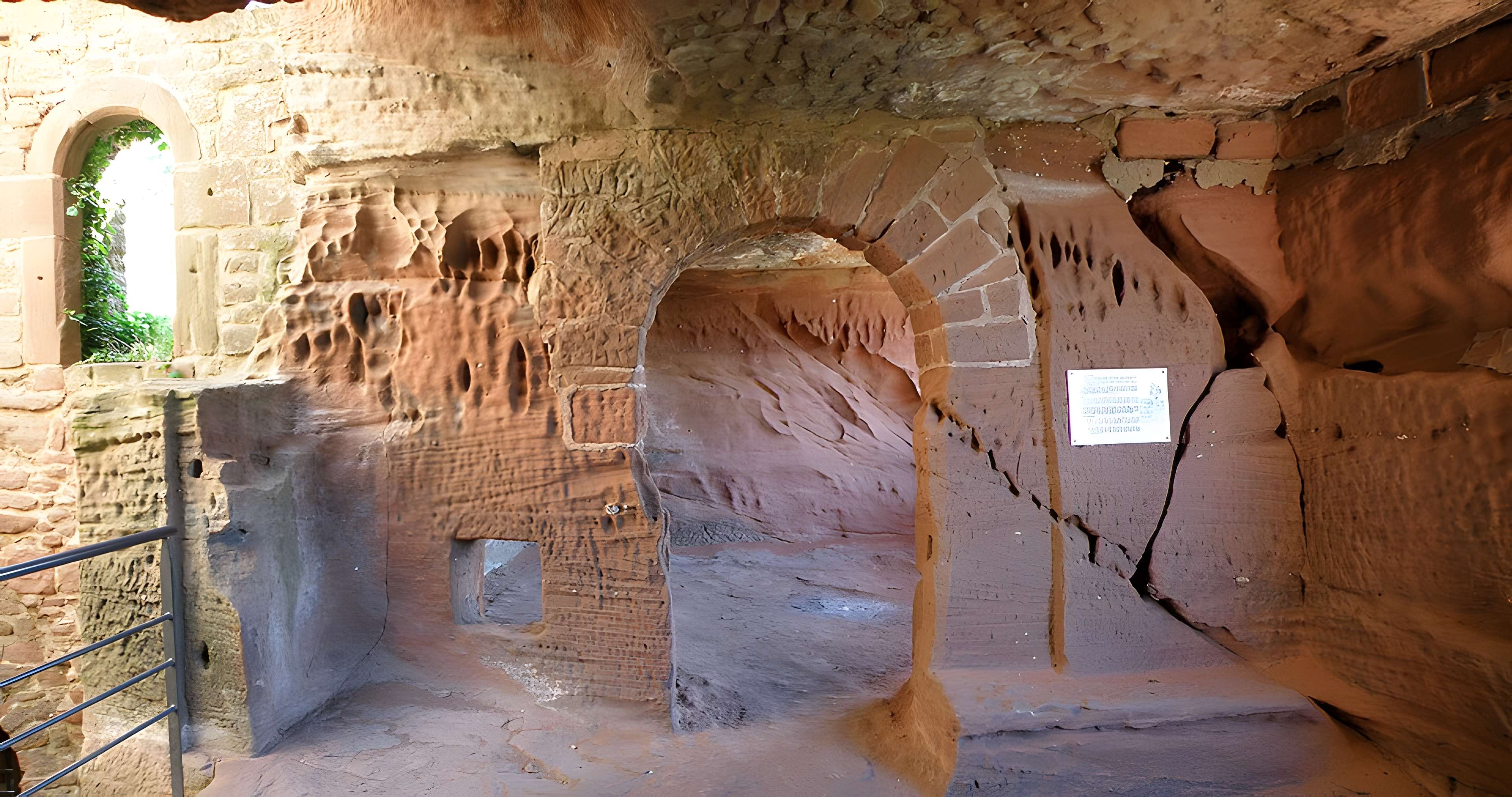 Ruines du château de Falkenstein