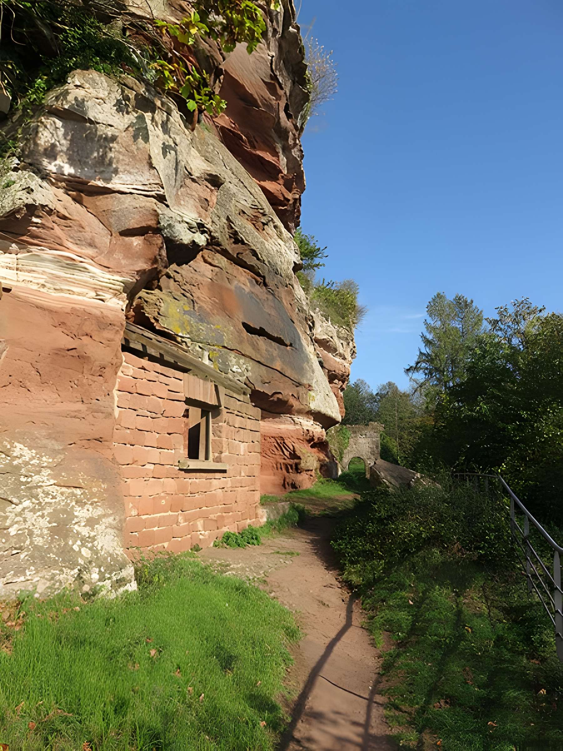 Ruines du château de Falkenstein