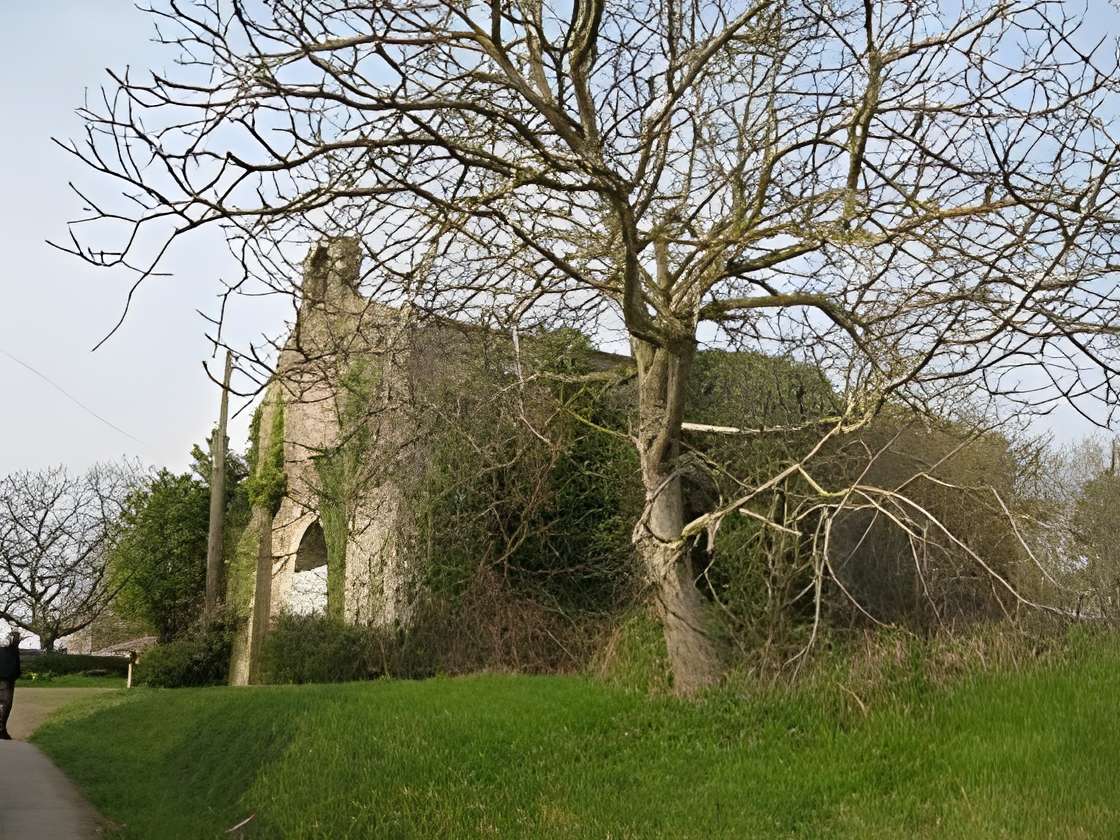 Prieuré Notre-Dame de l'Angle aux Chanoines de Chantonnay 