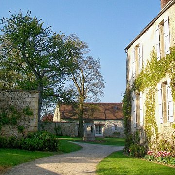 Prieuré Saint-Victor de Bray