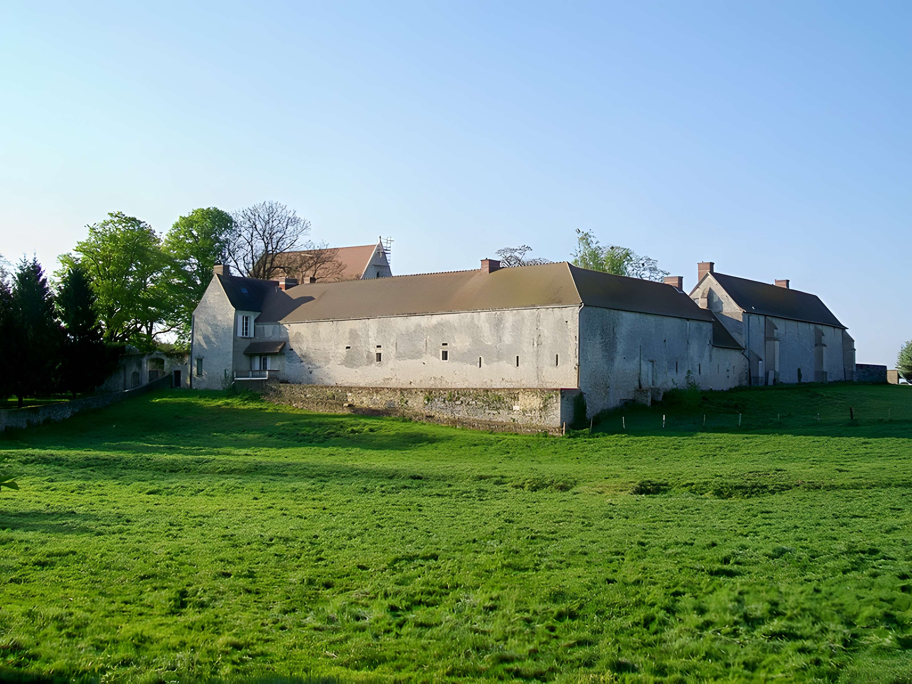 Prieuré Saint-Victor de Bray