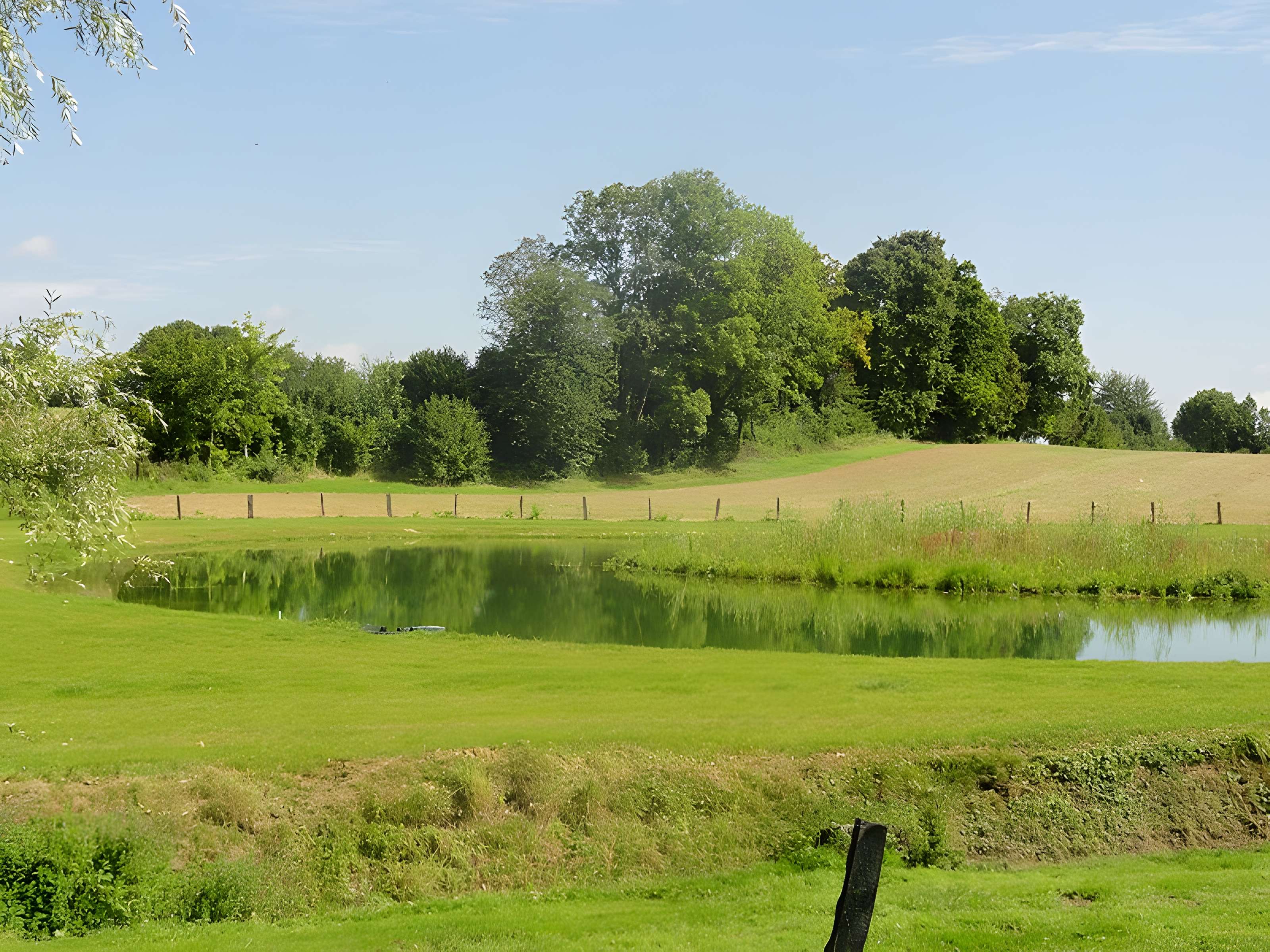 Prieuré Saint-Victor de Bray