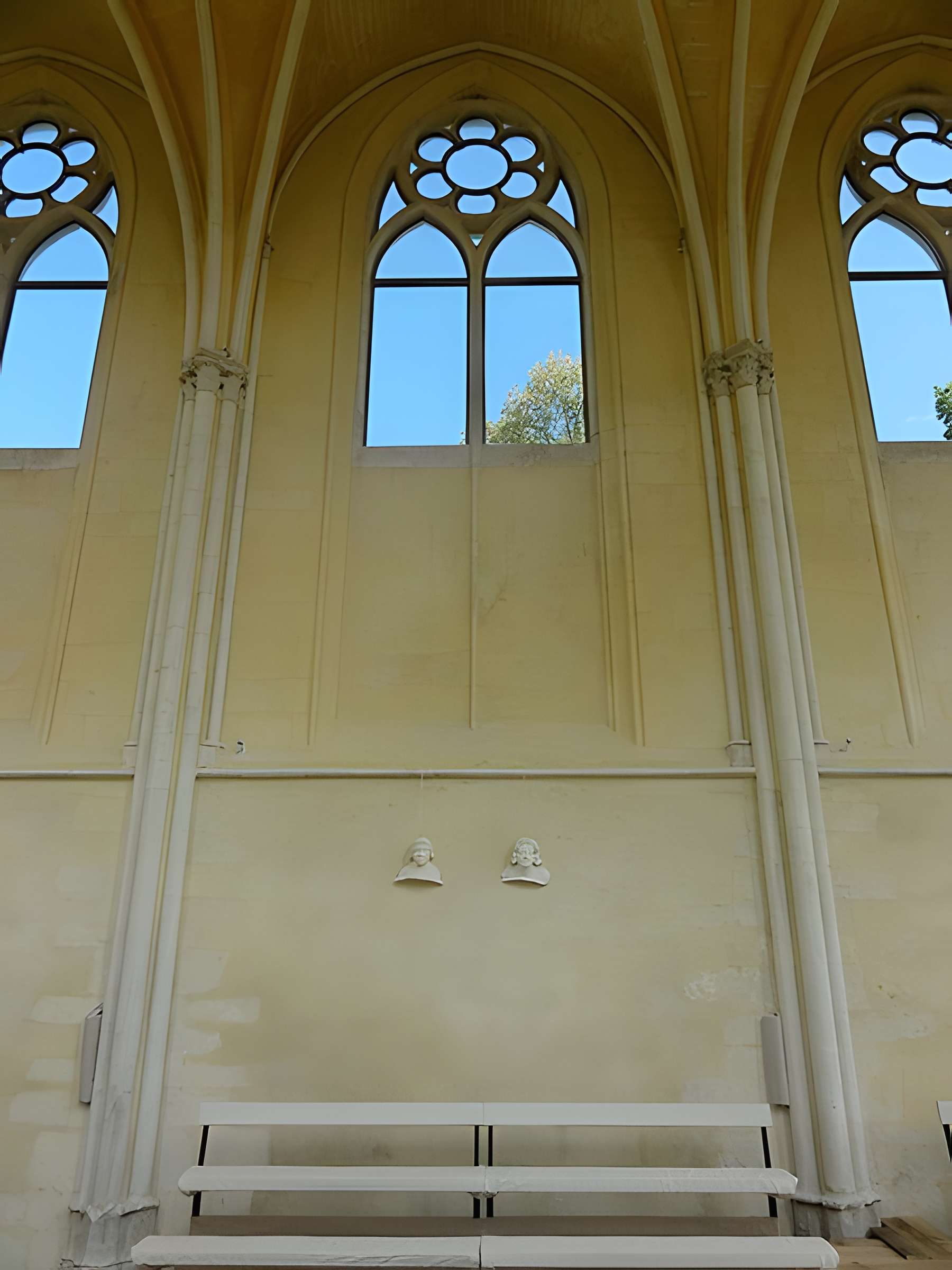 Prieuré Saint-Victor de Bray