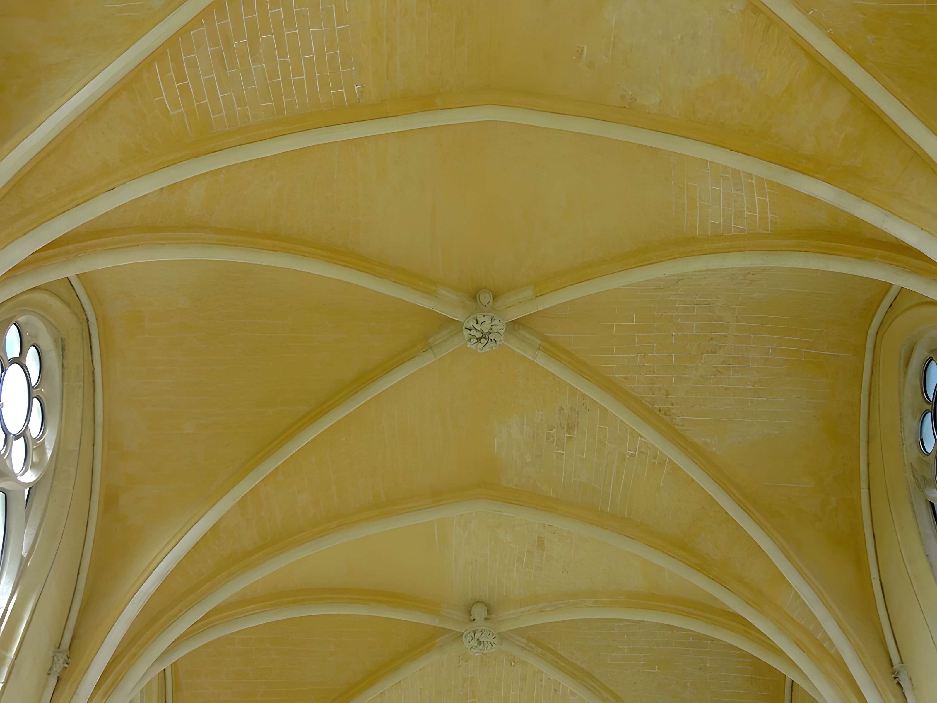 Prieuré Saint-Victor de Bray