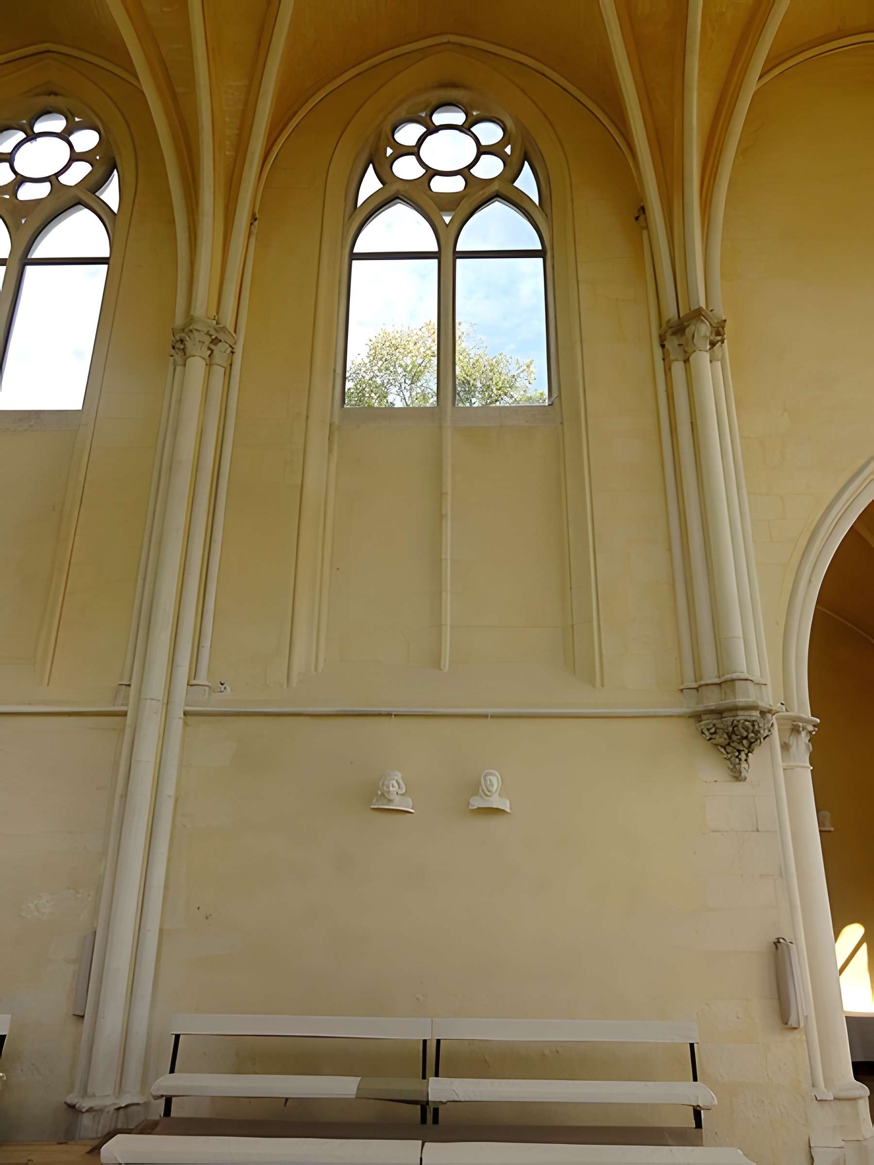 Prieuré Saint-Victor de Bray