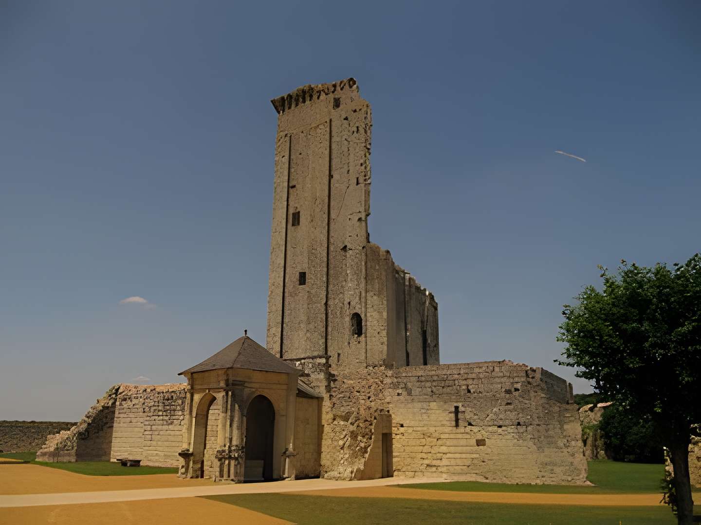Château du Grand-Pressigny Ruines du donjon